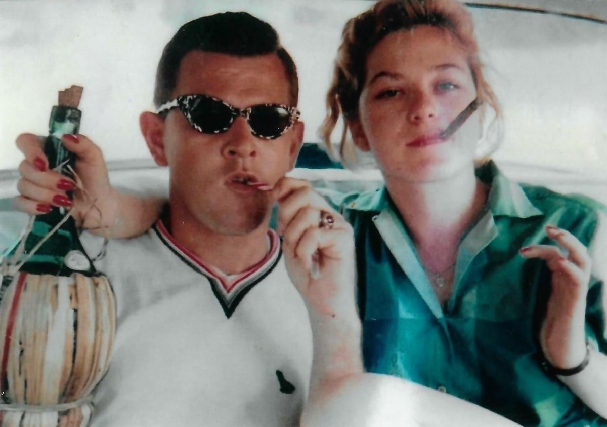 "My grandparents in 1960, on a date. My favorite picture."

https://www.reddit.com/media?url=https%3A%2F%2Fi.redd.it%2F9y6eolcc6yry.jpg