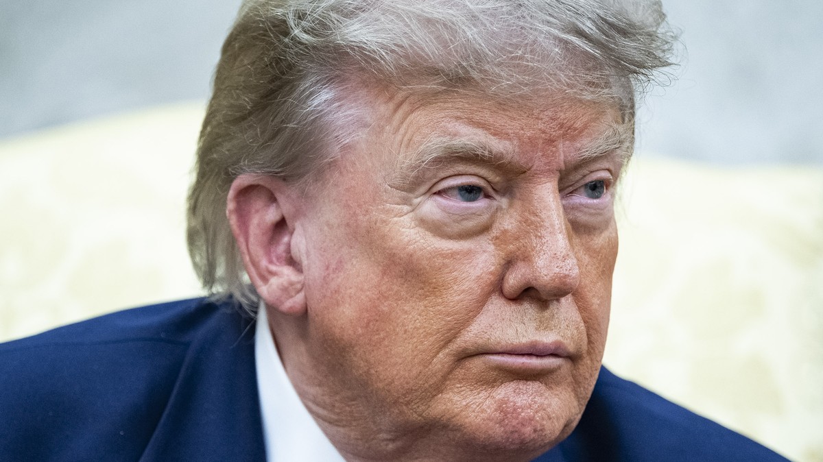 epa13111122 US President Donald Trump speaks with Iraqi Prime Minister Ali al-Zaidi (not pictured) during their meeting in the Oval Office of the White House in Washington, DC, USA, 14 July 2026. This ...