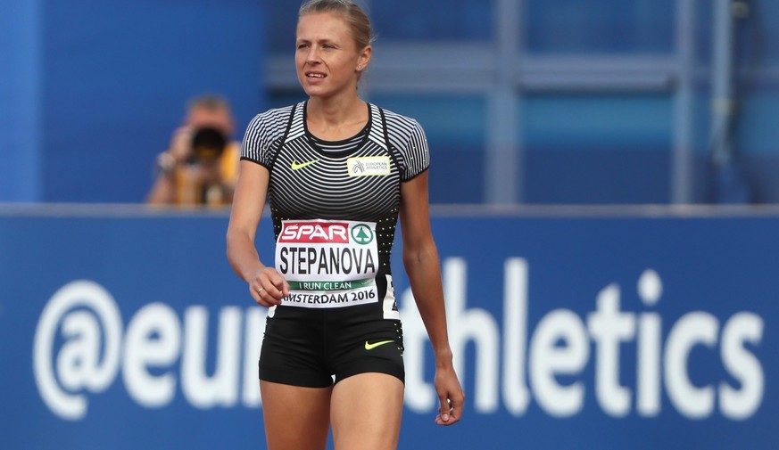 epa05411123 Yuliya Stepanova of Russia competes in 800m Women Qualifying Rounds at the European Athletics Championships at the Olympic Stadium in Amsterdam, The Netherlands, 06 July 2016. EPA/MICHAEL  ...