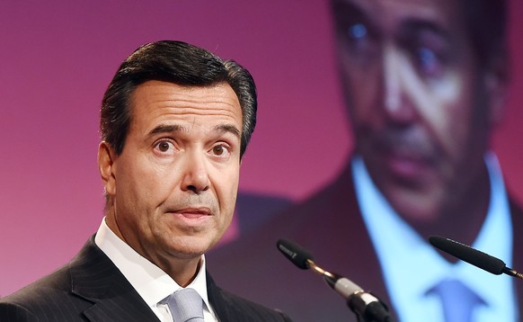 ARCHIVBILD ZUM RUECKTRITT VON CREDIT SUISSE VERWALTUNGSRATSPRAESIDENT ANTONIO HORTA-OSORIO, AM MONTAG, 17. JANUAR 2022 - epa04612938 Antonio Horta-Osorio, Group Chief Executive of Lloyds Banking Group ...