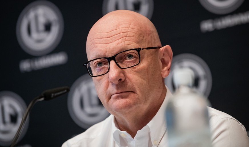 CAPTION CORRECTION: CORRECTS IDENTITY - Martin Blaser, CEO und Mitglied des Verwaltungsrates des FC Lugano, anlaesslich einer Medienkonferenz zu den neuen Besitzerverhaeltnissen beim FC Lugano, am Mit ...