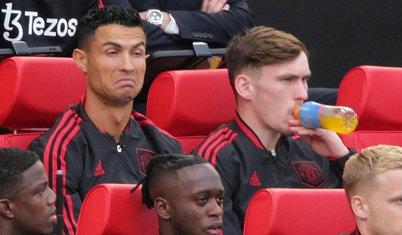 Im ersten Spiel gegen Brighton sorgte Ronaldo vor allem mit seinen Gesichtsausdrücken auf der Bank für Aufsehen.
