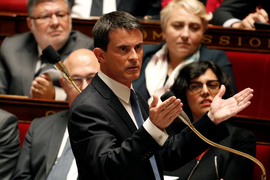 Manuel Valls verteidigt am Mittwoch im Parlament seine umstrittene Massnahme.