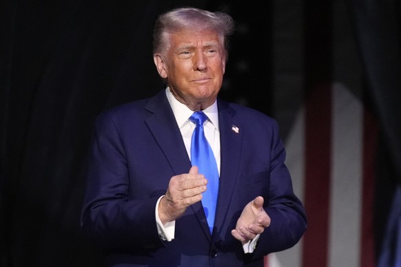 President Donald Trump arrives to give a commencement address at the University of Alabama, Thursday, May 1, 2025, in Tuscaloosa, Ala. (AP Photo/Manuel Balce Ceneta)
Donald Trump