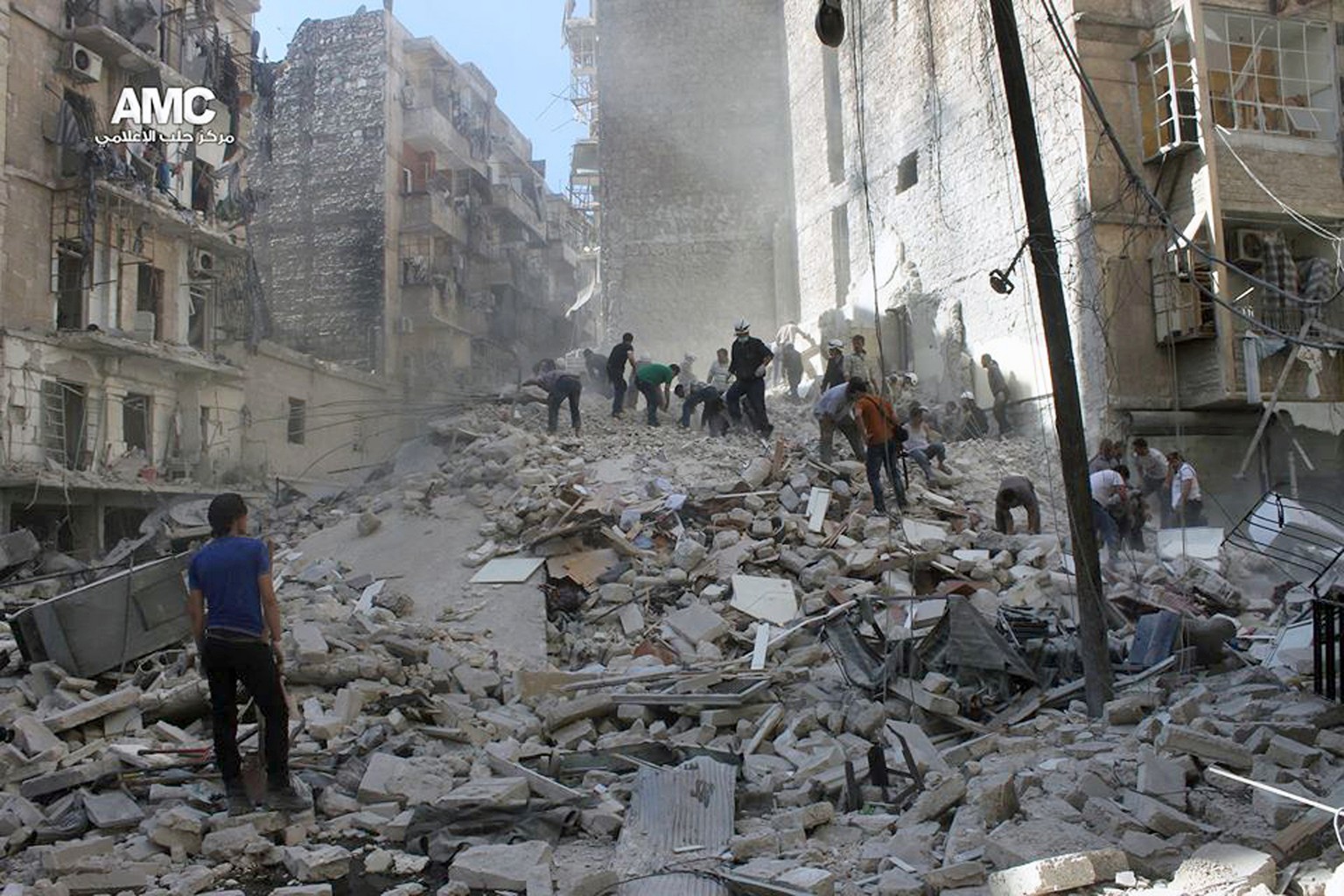 Am Sonntag vor einer Woche wurden Dutzende Menschen in Aleppo bei einem Luftangriff der Armee verletzt oder getötet.
