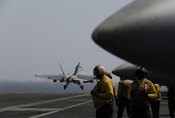 Die Angeprangerten sollen für die US-Angriffe auf IS-Stellungen im Irak und Syrien mitverantwortlich sein. Im Bild: US-Kampfjet beim Start zu einer Kampfmission Mitte März.