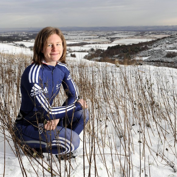 IMAGO / ZUMA Press

Dec 18, 2009 - Edinburgh, Scotland, United Kingdom - Bobsleigh gold medal winner GILLIAN COOKE (GBR). PUBLICATIONxINxGERxSUIxAUTxONLY - ZUMAts3