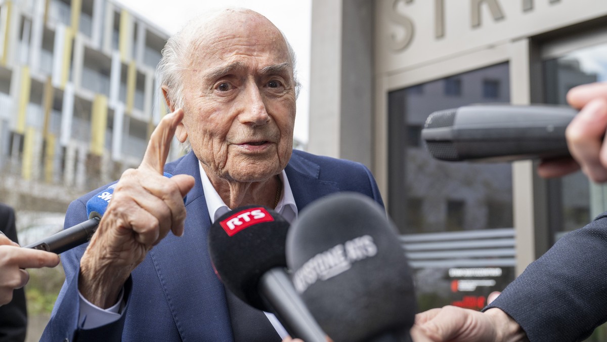 epa11986898 Former FIFA President, Joseph (Sepp) Blatter speaks to journalists after the verdict at the special appeals court, in Muttenz, Switzerland, 25 March 2025. A special appeals court, sitting  ...