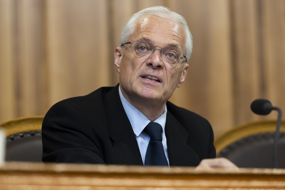 Thomas Minder, Parteilos-SH, spricht im Staenderat, waehrend der Sommersession der Eidgenoessischen Raete, am Donnerstag, 16. Juni 2022, im Bundeshaus in Bern. (KEYSTONE/Peter Klaunzer)