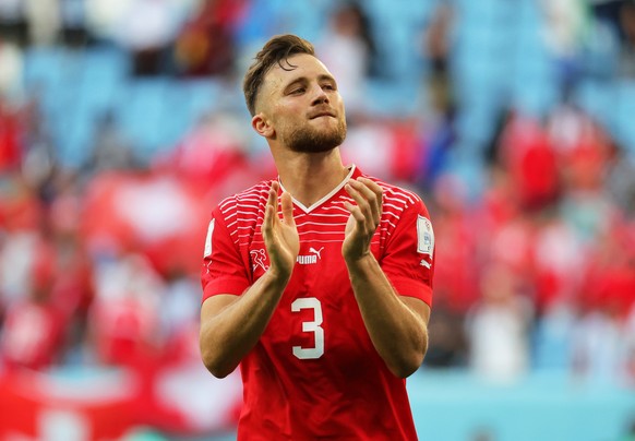 epa10324639 Silvan Widmer of Switzerland applauds fans after winning the FIFA World Cup 2022 group G soccer match between Switzerland and Cameroon at Al Janoub Stadium in Al Wakrah, Qatar, 24 November ...