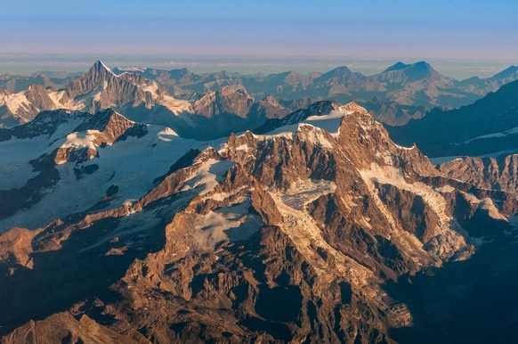 Luftbild vom Monte Rosa.