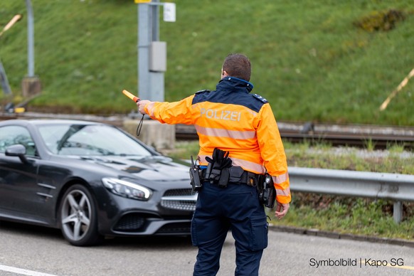 Symbolbild Verkehrskontrolle