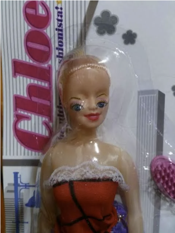 Die lustigsten Fails der Woche: Barbie verliert ihr Gesicht