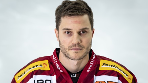 Langnaus Ben Maxwell, waehrend dem offiziellen Fototermin, der Saison 2019/20, am Dienstag, 6. August 2019, in der Ilfishalle in Langnau. (KEYSTONE/Anthony Anex)