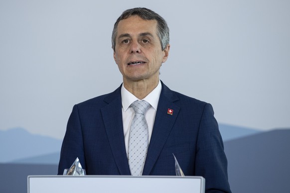 Bundesrat Ignazio Cassis spricht waehrend einer Unterzeichnung eines Memorandum of Understanding zwischen der Ukraine und der Schweiz, am Dienstag, 30. Juni 2020, in Bern. Der von der ETH Zuerich entw ...