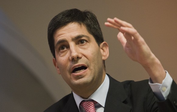 epa12692649 (FILE) Kevin Warsh speaks during a press conference announcing the publication of the Warsh Report at the Bank of England in London, Britain, 11 December 2014 (reissued 30 January 2026). U ...