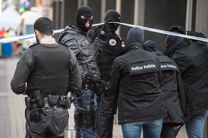Ein zunehmend häufiger Anblick in Europas Metropolen: Polizisten nach den Anschlägen in Brüssel.<br data-editable="remove">