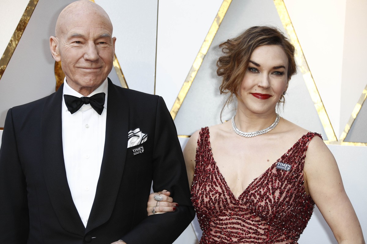 epa13339782 (FILE) - British actor Sir Patrick Stewart (L) and Sunny Ozell arrive for the 90th annual Academy Awards ceremony at the Dolby Theatre in Hollywood, California, USA, 04 March 2018 (reissue ...