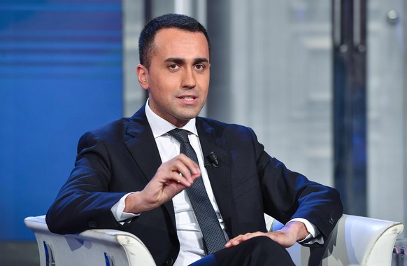 epa06822423 Italian Labour Minister, Luigi Di Maio, during the Rai Uno TV program &#039;Porta a Porta&#039; hosted by journalist Bruno Vespa, in Rome, Italy, 19 June 2018. EPA/ALESSANDRO DI MEO