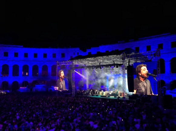 Foo Fighters betrauern überraschenden Tod von Taylor Hawkins – Konzert in Basel abgesagt\nR.I.P. Taylor - die schönen Erinnerungen bleiben…