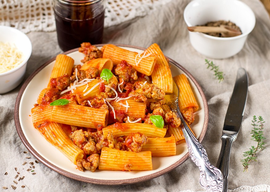 rigatoni salsiccia wodka trinken essen food italien pasta