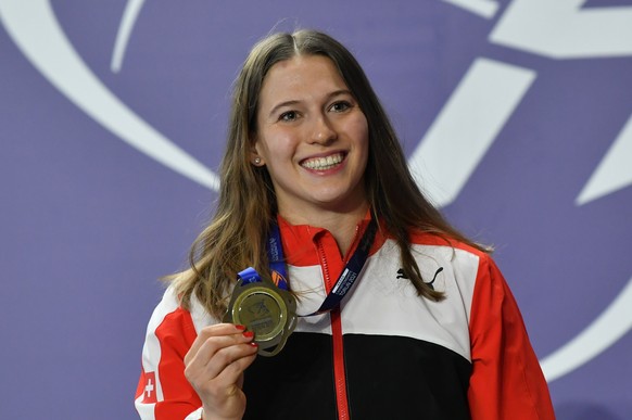 Angelica Moser gelingt mit der Goldmedaille an der Hallen-EM der Durchbruch bei den Profis.
