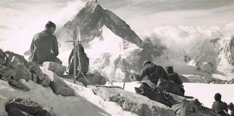 History Porn Teil IX: Geschichte in 40 Wahnsinns-Bildern