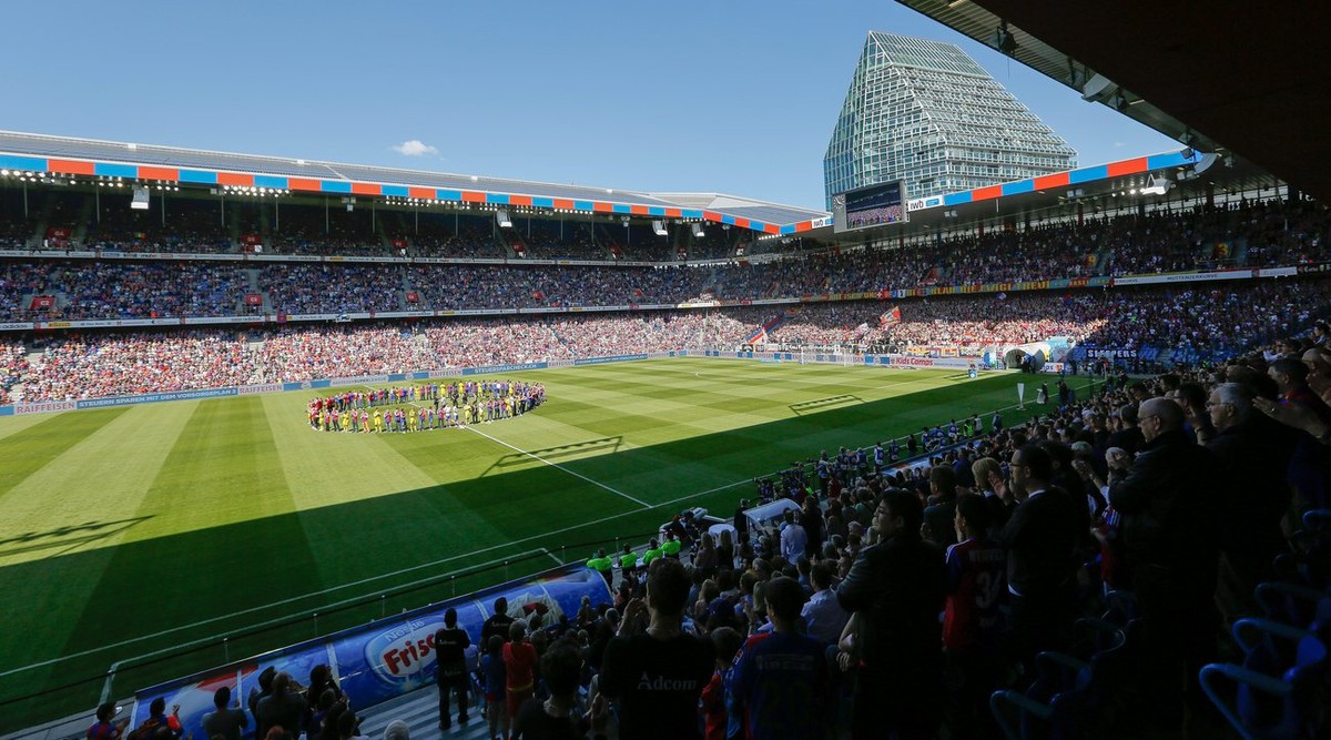 FCB-Präsident Heusler freut sich «für die Stadt und die Region Basel» über den Entscheid der UEFA.