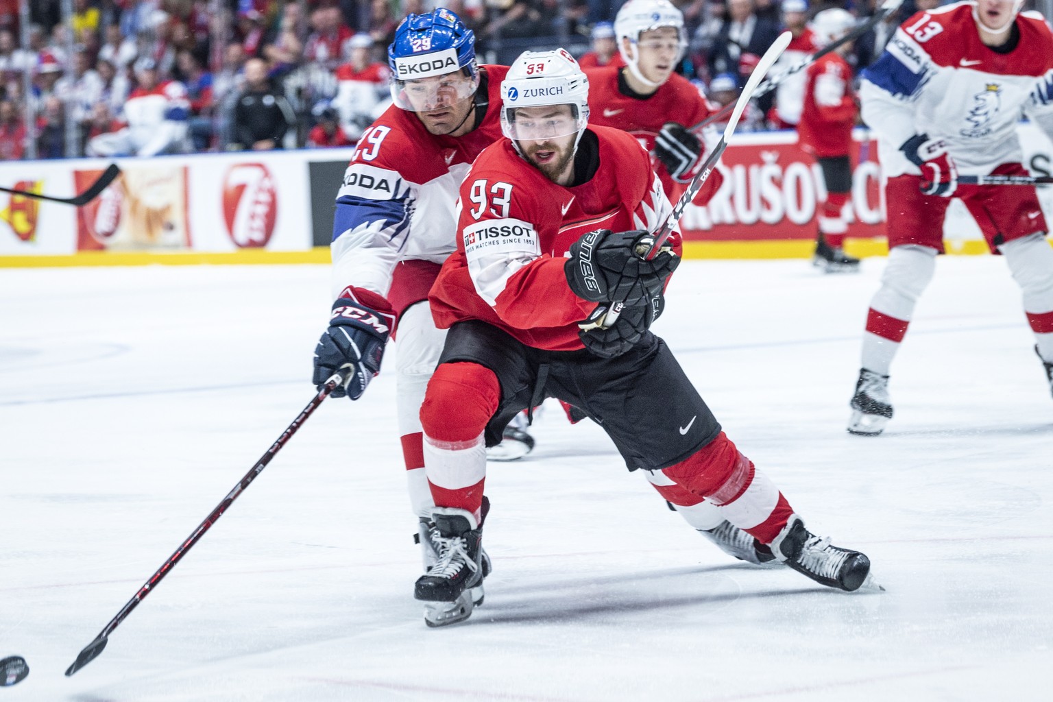 epa07589096 Czech&#039;s Jan Kolar (L) in action against Switzerland&#039;s Lino Martschini during the IIHF World Championship group B ice hockey match between the Czech Republic and Switzerland at th ...