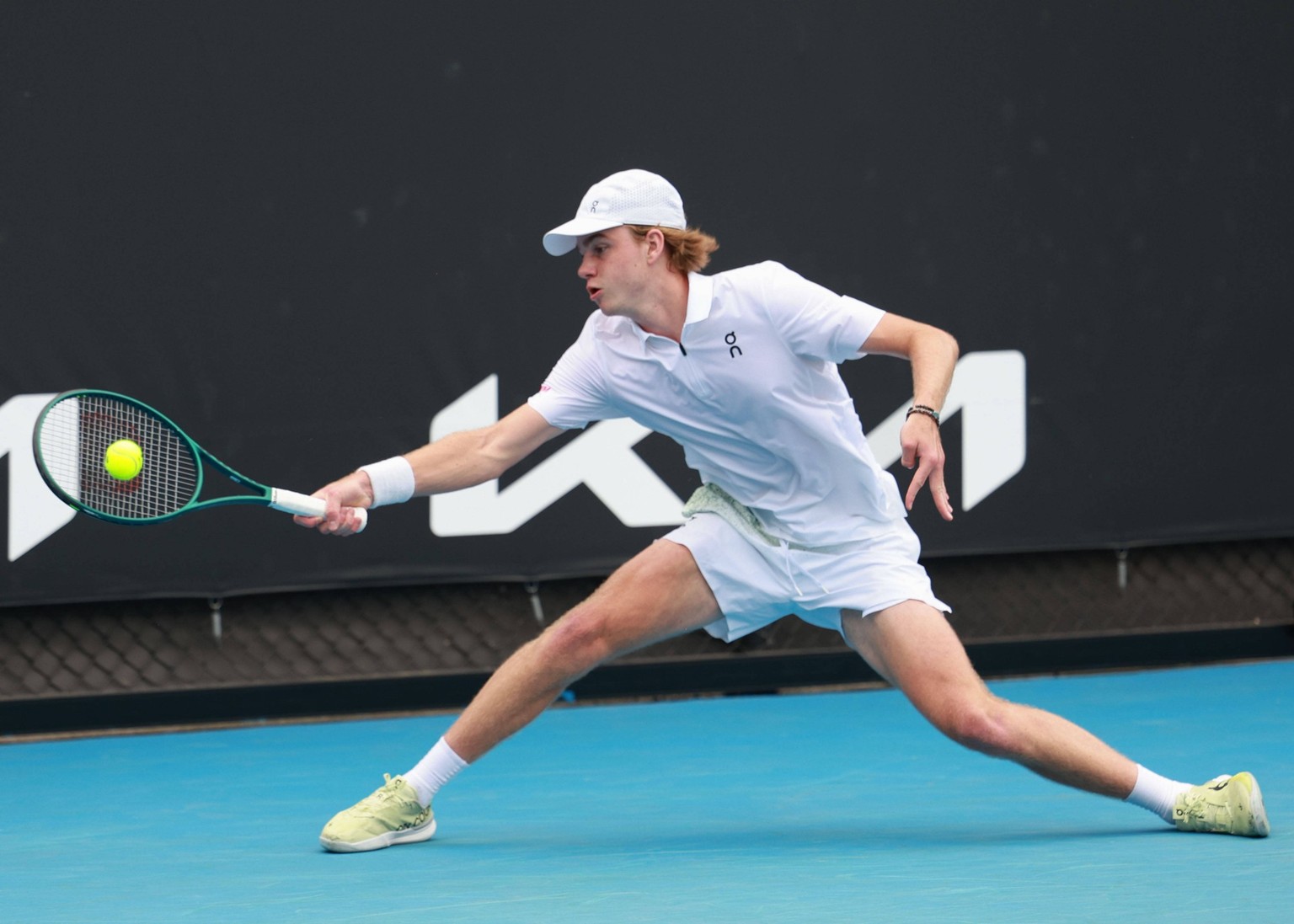 Henry Bernet SUI, Australian Open 2026 Qualifikation, Melbourne Park, Melbourne, Victoria, Australia. *** Henry Bernet SUI , Australian Open 2026 Qualifier, Melbourne Park, Melbourne, Victoria, Austra ...