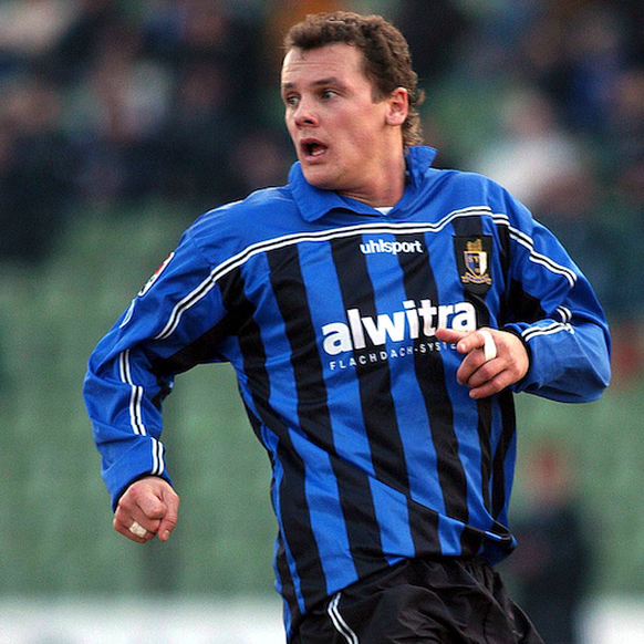 IMAGO / Weckelmann

Rudi Thömmes (Trier) Fußball 2. BL Herren Saison 2002/2003, Duisburg - Eintracht Trier 2:4, Vdig Einzelbild Duisburg