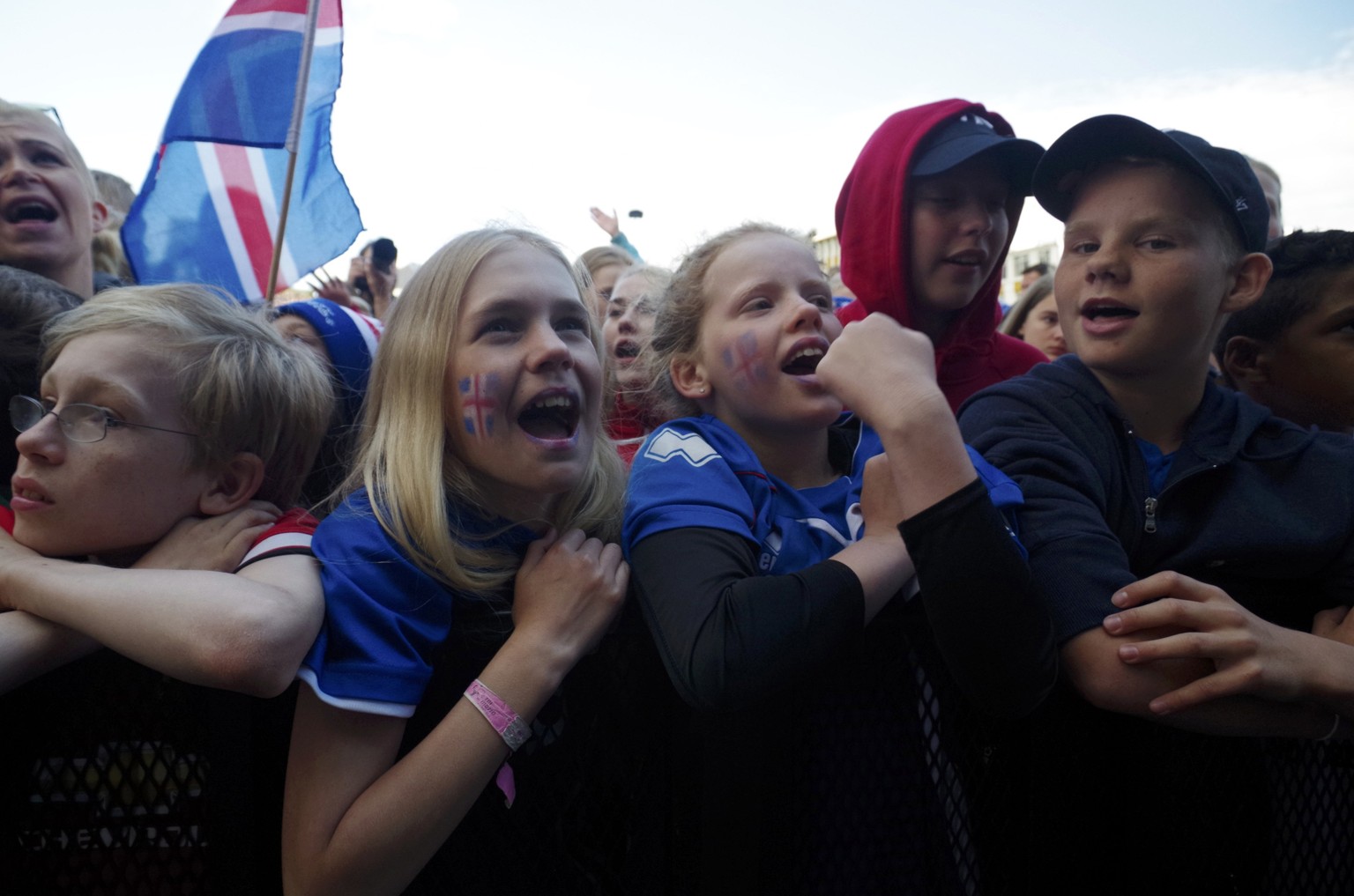 Warum heißen alle Isländer Son?