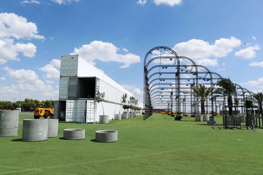 August 22, 2026, Spain, Community Of Madrid, Spain: Construction and assembly work advances at a rapid pace on the colossal Parque Macondo project at the Iberdrola Music venue in the Villaverde distri ...