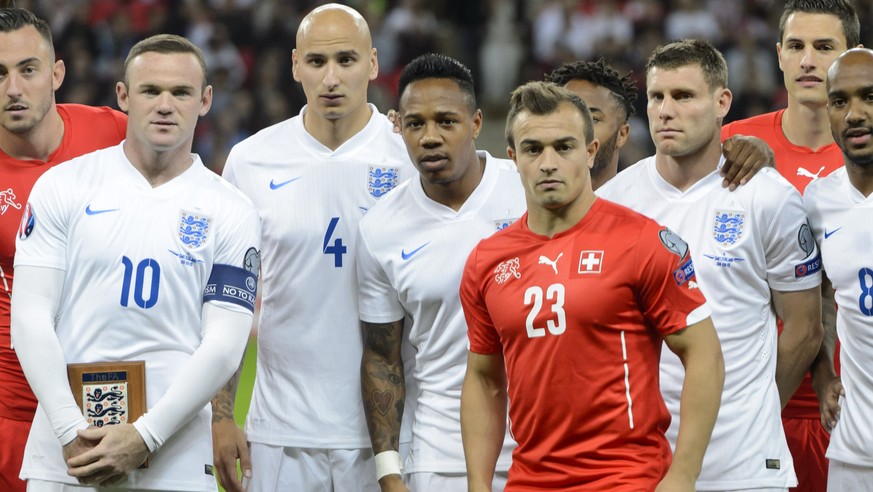 Die Engländer mit Captain Rooney haben schon geschafft, was Xherdan Shaqiri und seine Kollegen noch erreichen wollen.