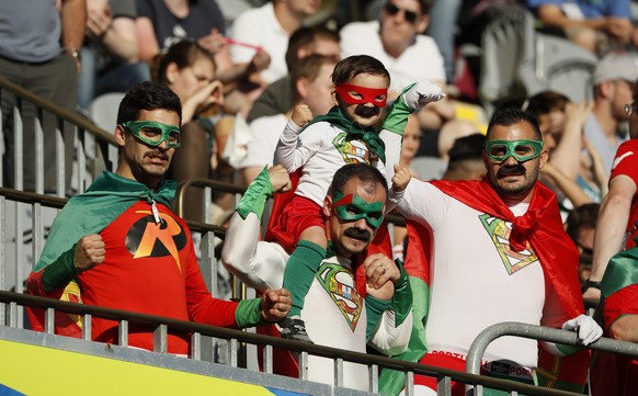 Football Soccer - Croatia v Portugal - EURO 2016 - Round of 16 - Stade Bollaert-Delelis, Lens, France - 25/6/16
Portugal fans before the game
REUTERS/Gonzalo Fuentes
Livepic