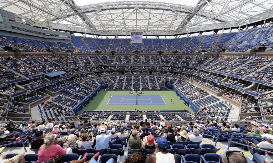 In diesem Jahr fertig: Das Dach über dem Arthur Ashe Stadium in New York.