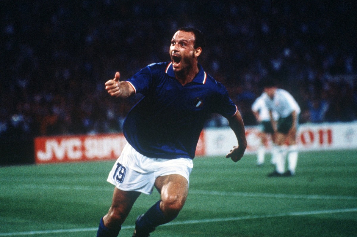 SALVATORE SCHILLACI CAMPIONATI MONDIALI ITALIA 1990 ITALIA-IRLANDA SUD EIRE 1-0 PUBLICATIONxNOTxINxITA