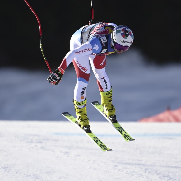 epa08957467 Urs Kryenbuehl of Switzerland in action during the men&#039;s Downhill race of the FIS Alpine Skiing World Cup event in Kitzbuehel, Austria, 22 January 2021. EPA/CHRISTIAN BRUNA