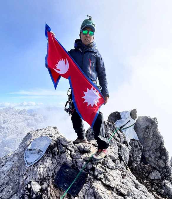 Oktober 2025: Puncak Jaya in Ozeanien (4884 m)