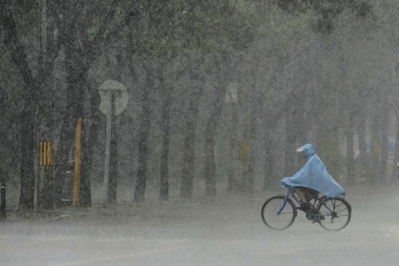 &lt;p&gt;In den letzten Tagen gab es heftige Regenfällen in und um die chinesische Hauptstadt Peking.&lt;/p&gt;