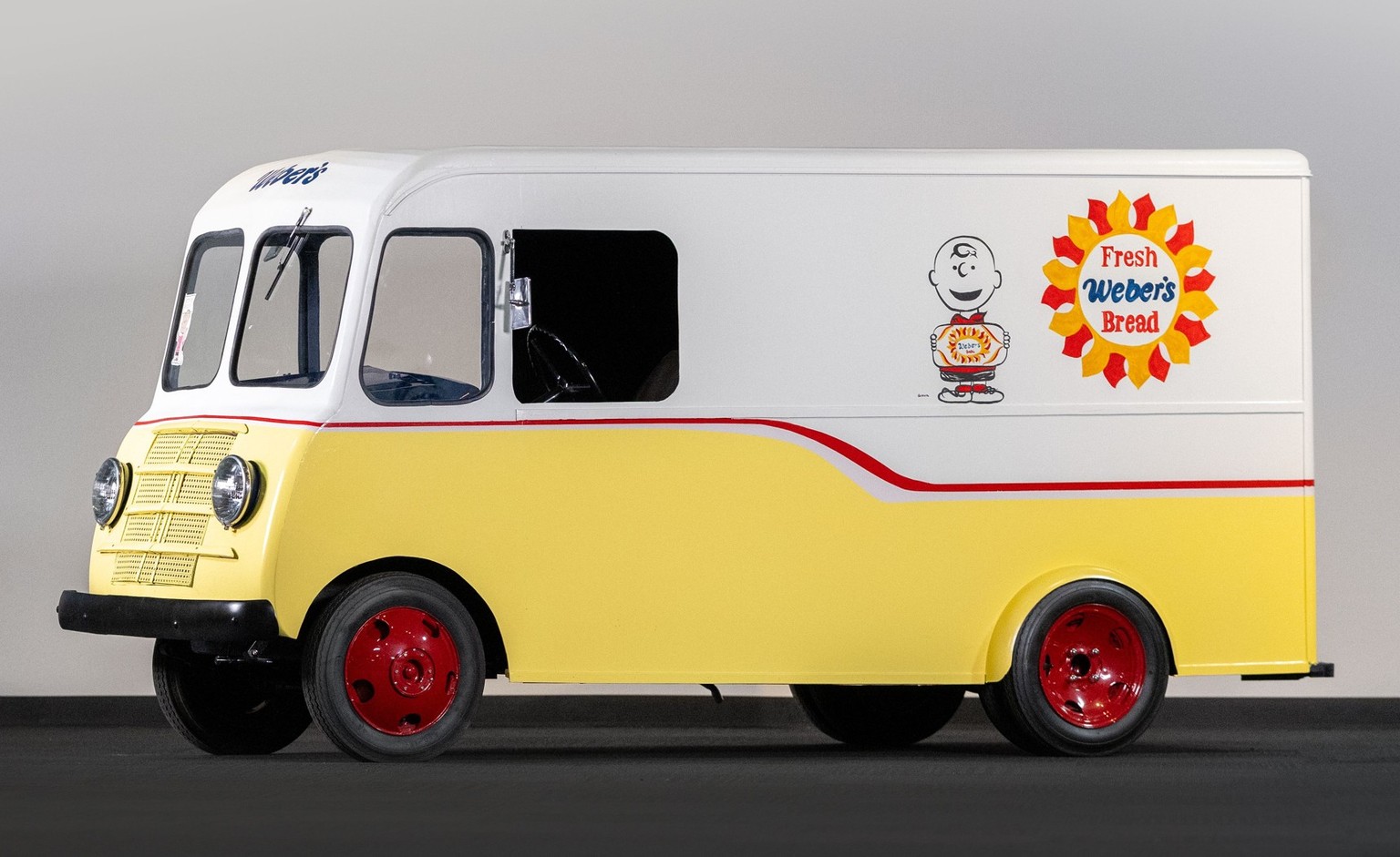 1948 Crosley Series CC Bread Van Custom
44.2ci Single Overhead Camshaft Inline Four-Cylinder
Single Carter W-O Downdraft Carburetor
26.5bhp at 5,400rpm
Three-Speed Manual Transmission
Live Axles with  ...