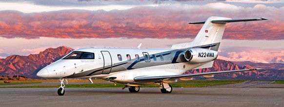 Pilatus PC-24 Super Versatile Jet business jet privatjet schweiz jeff bezos https://www.pilatus-aircraft.com/