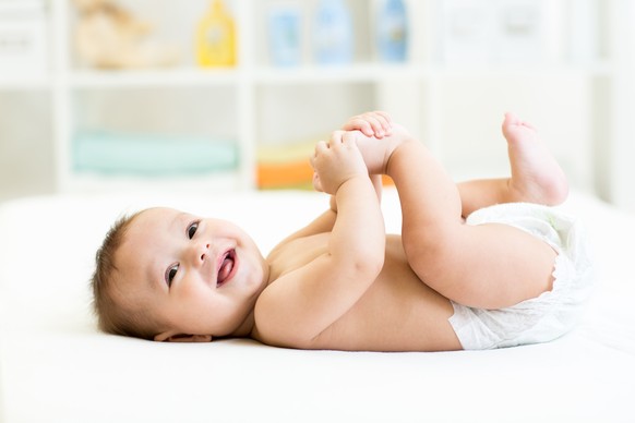 baby diaper icon image