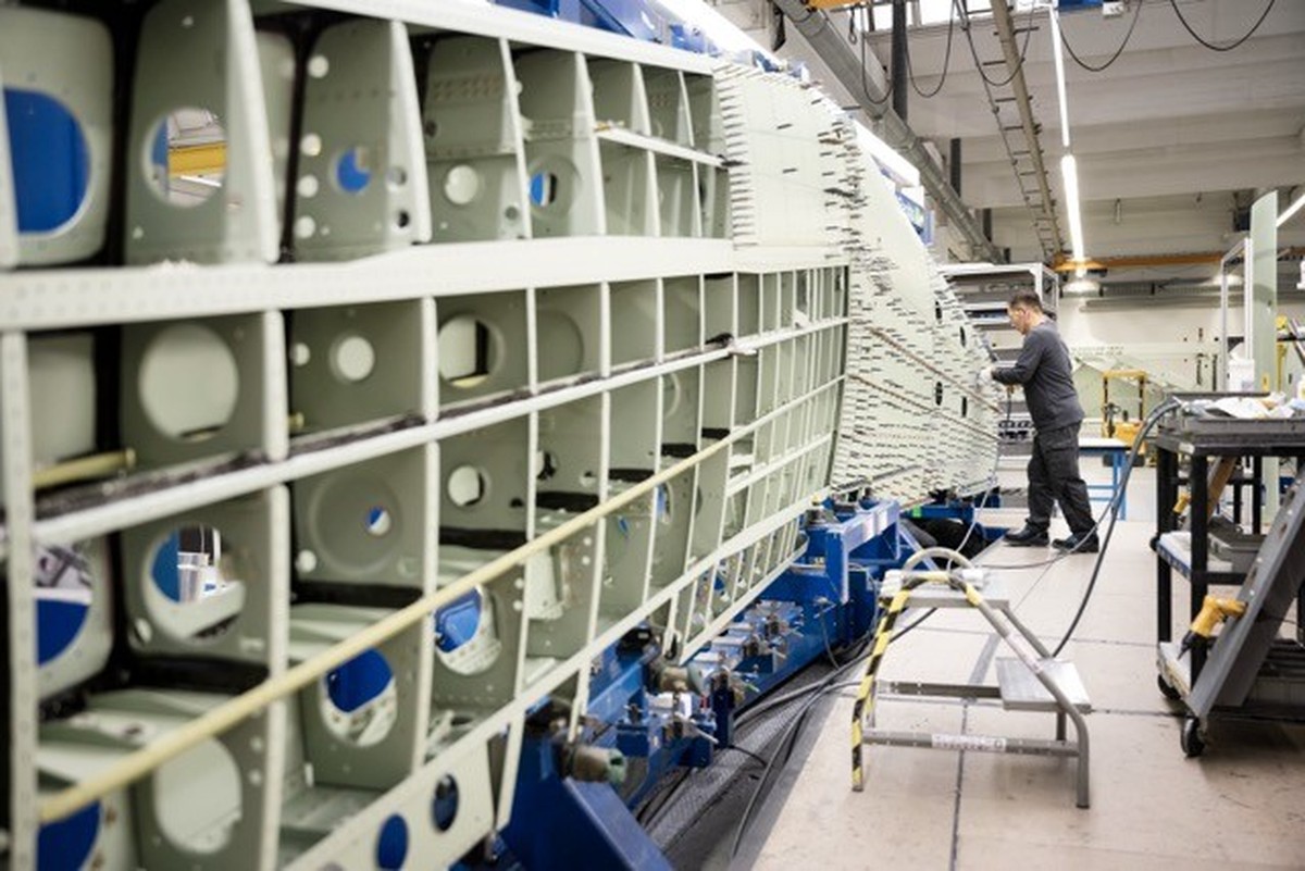 Fabrication de pièces de structure aéronautique pour Pilatus chez RUAG Aerostructures, le mercredi 15 février 2023 à Emmen.