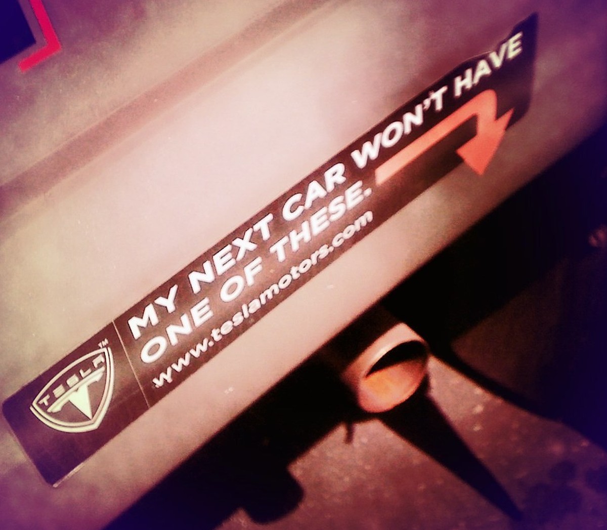 Tesla fan bumper sticker
https://www.flickr.com/photos/kevlar/4465605414