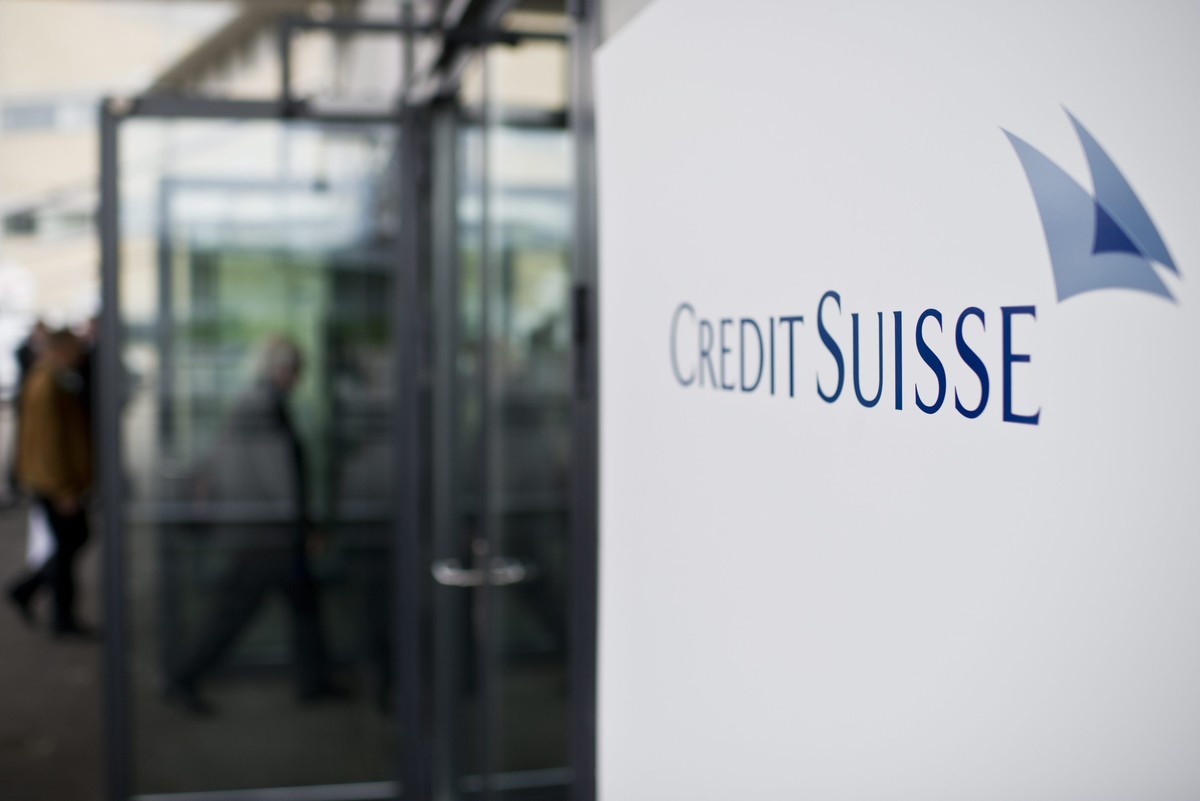 ZUR VEREINBARUNG DER CREDIT SUISSE MIT DER FEDERAL HOUSING FINANCE AGENCY FHFA STELLEN WIR IHNEN AM FREITAG, 21. MAERZ 2014, FOLGENDES ARCHIVBILD ZUR VERFUEGUNG - Aktionaere laufen in die Halle, anlae ...
