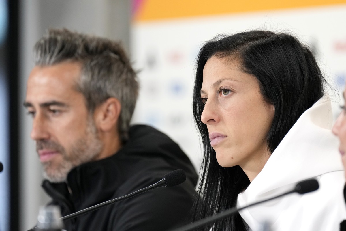 FILE - Spain's Jennifer Hermoso, right, and head coach Jorge Vilda listens to reporters questions during a press conference at Eden Park ahead of the Women's World Cup semifinal match betwee ...