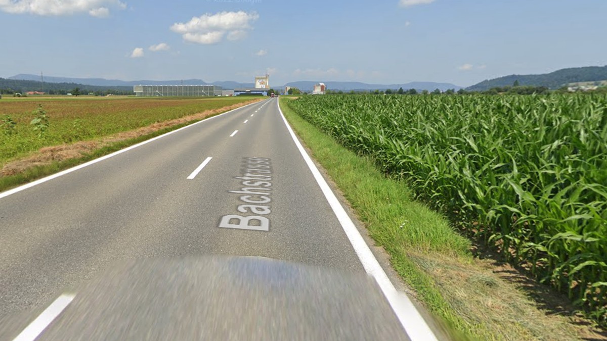 196 km/h ausserorts 30Jähriger rast im Aargau mit LeihPorsche