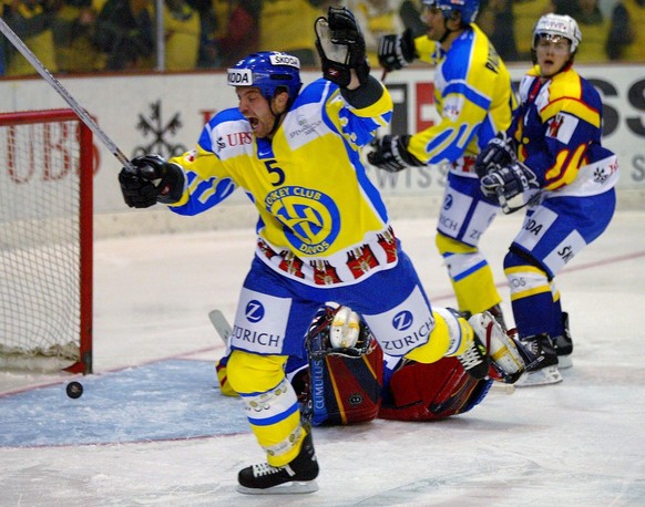 HC Davos: 5 - Marc Gianola.