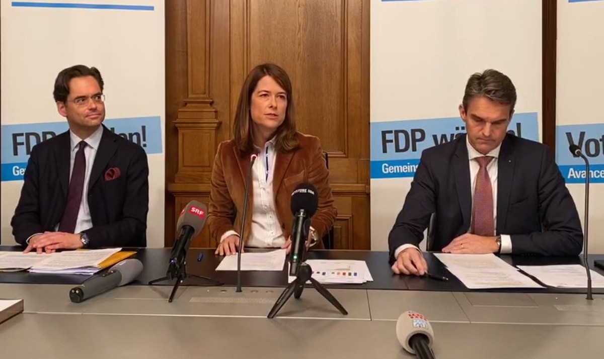 Olivier Feller, Petra Gössi und Beat Walti (v.l.n.r.)